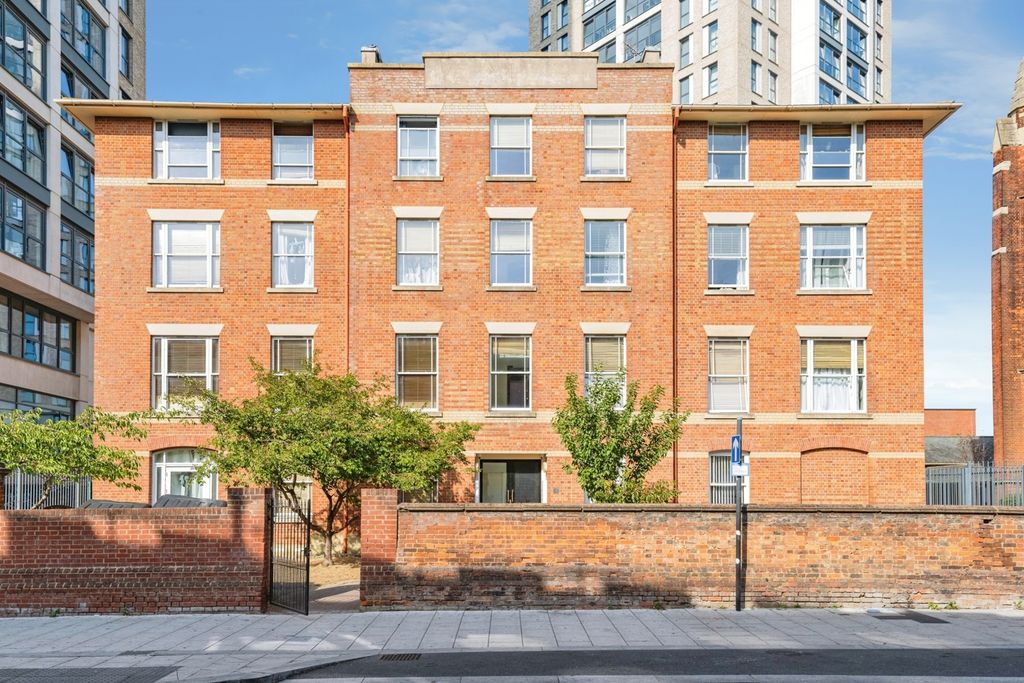 Property photo 1 of 14 Pbox-Img.Jpg