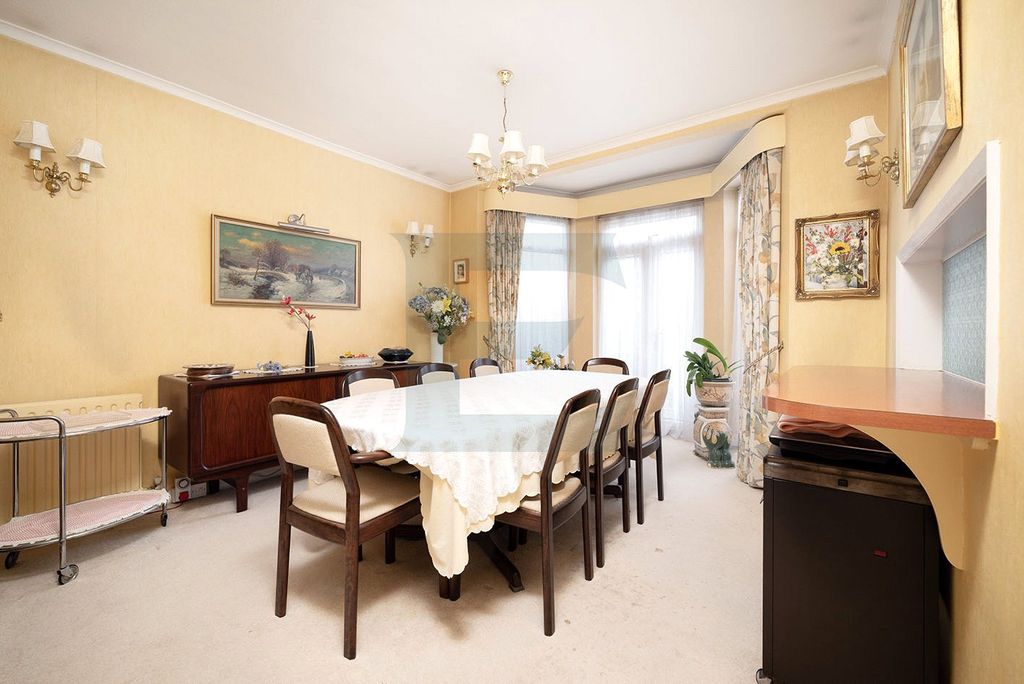 Property photo 2 of 19 Picture No. 05