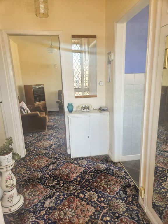 Property photo 2 of 23