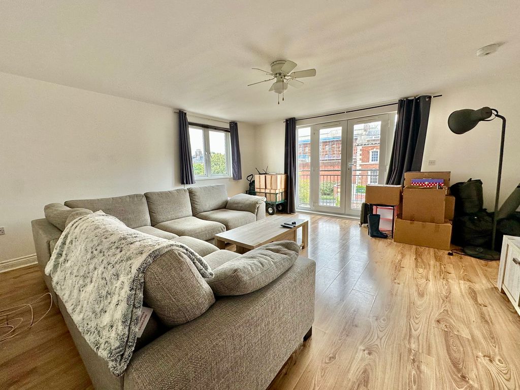 Property photo 3 of 9 Img_2346