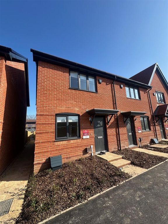 Property photo 1 of 9 133 Beaulieu Road.Jpg