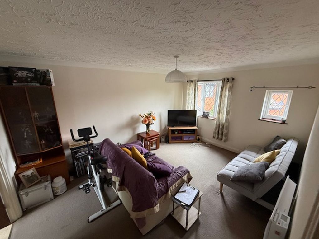 Property photo 3 of 5