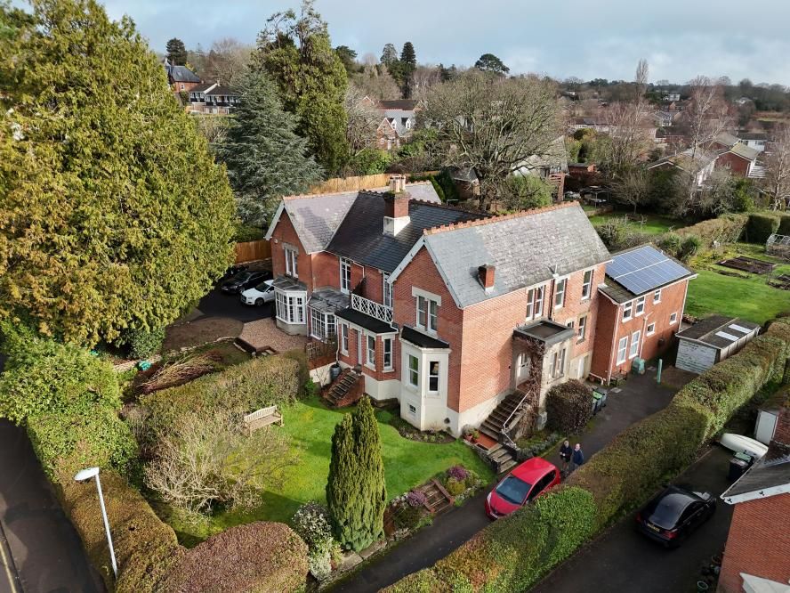 Property photo 1 of 45 Agents Notes