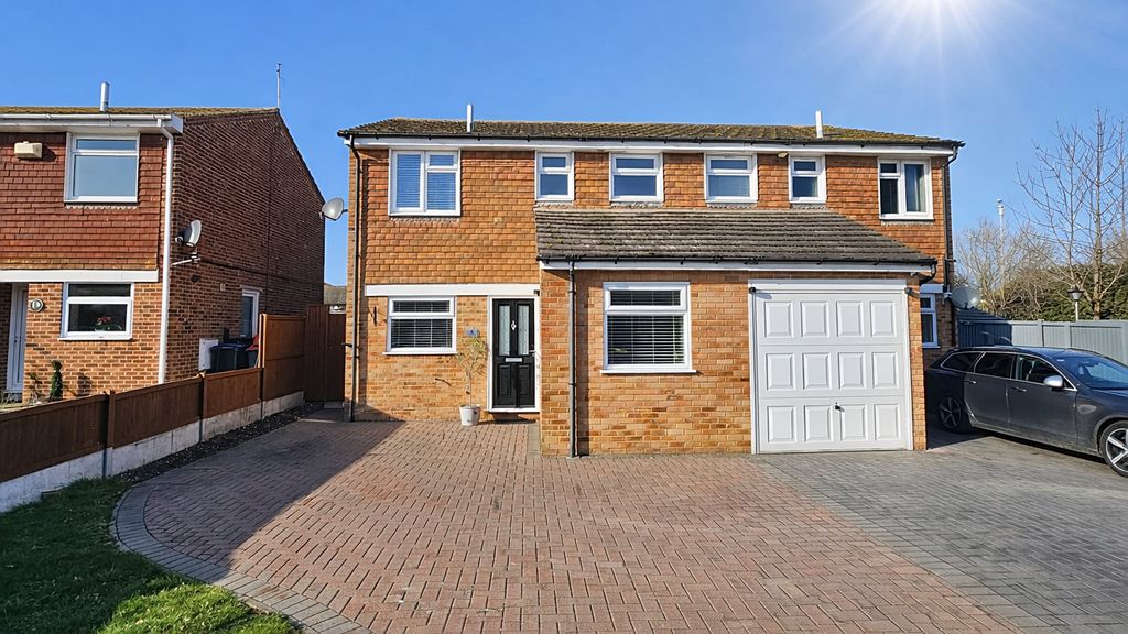 Property photo 2 of 14