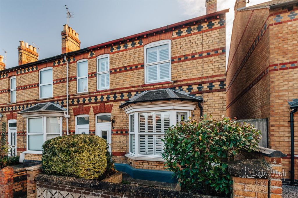 Property photo 1 of 24 Princes Road-02.Jpg