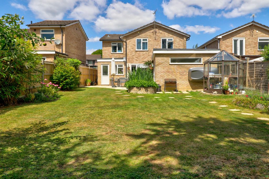 Property photo 1 of 14 Picture No. 21