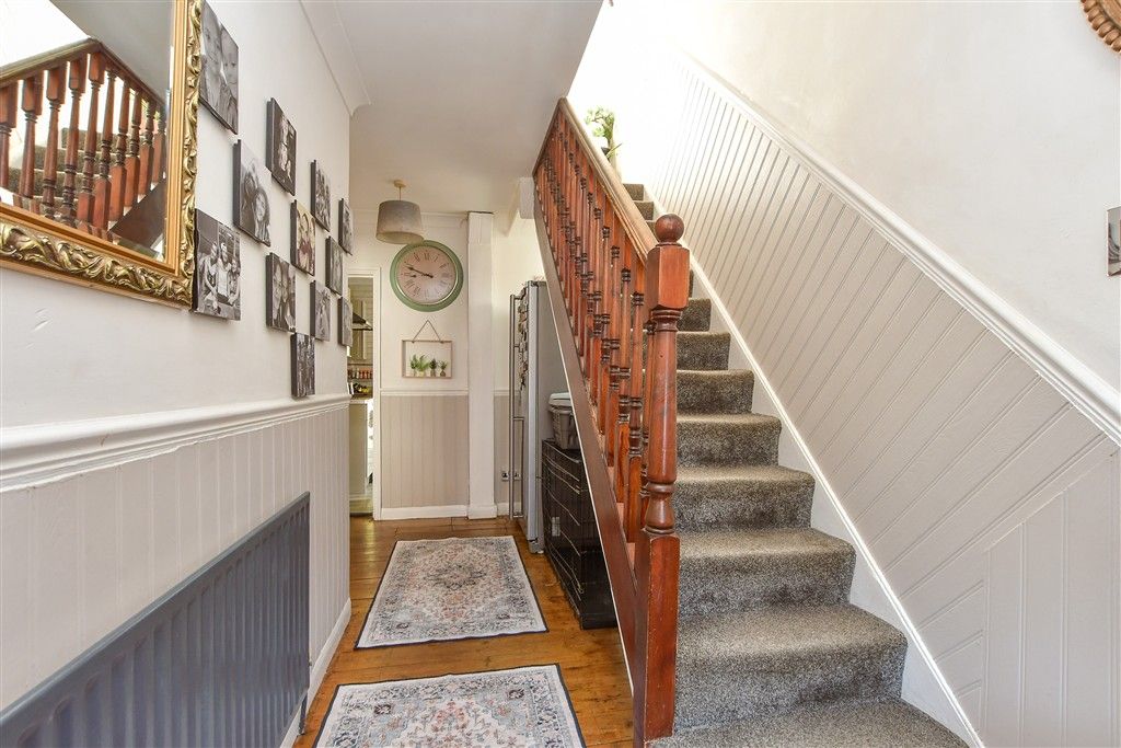 Property photo 1 of 10 Entrance Hall