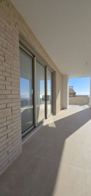 Property photo 3 of 3