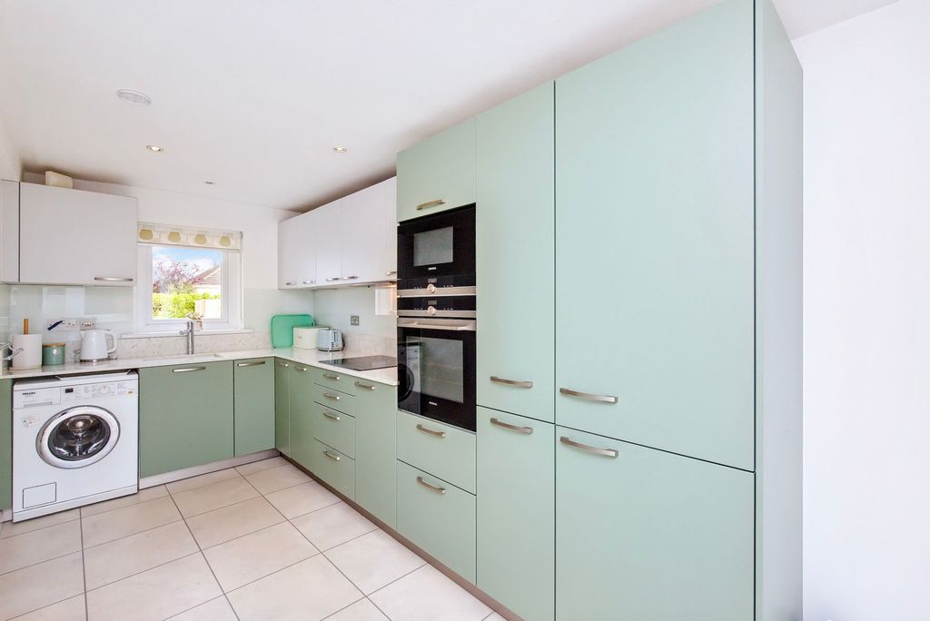Property photo 3 of 12 Property Image 3