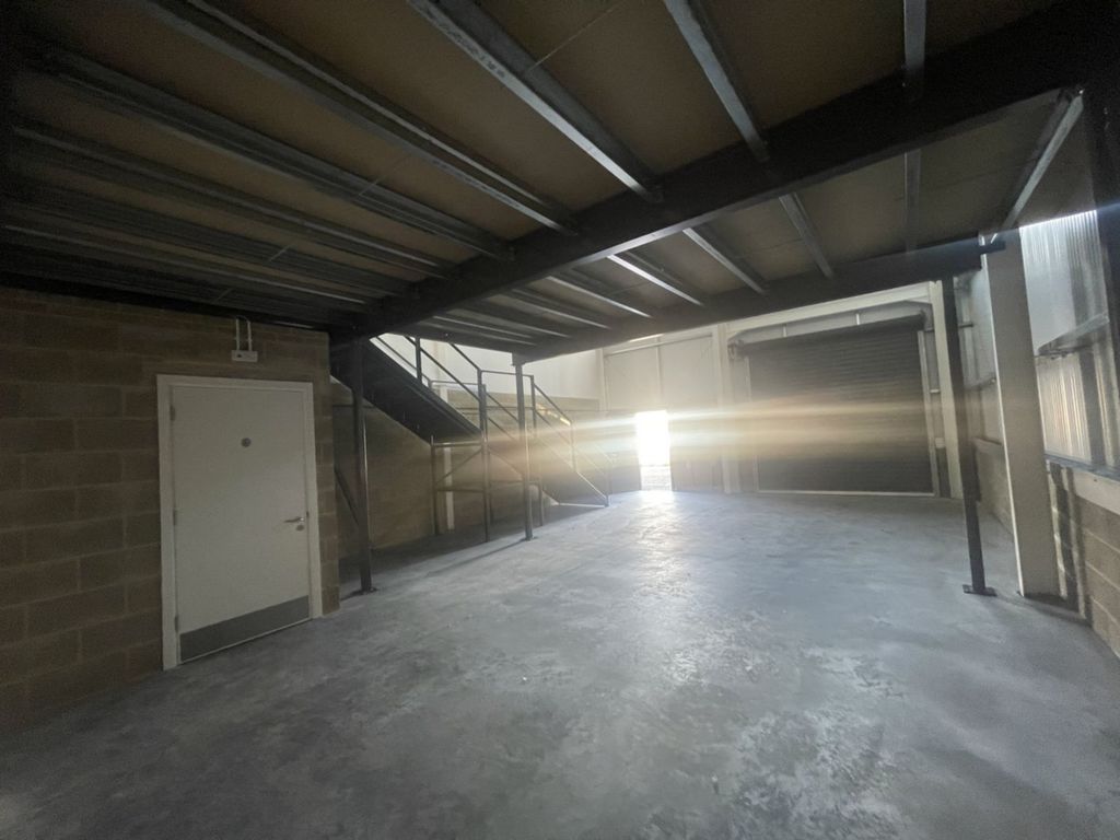 Property photo 2 of 6 Photo 2