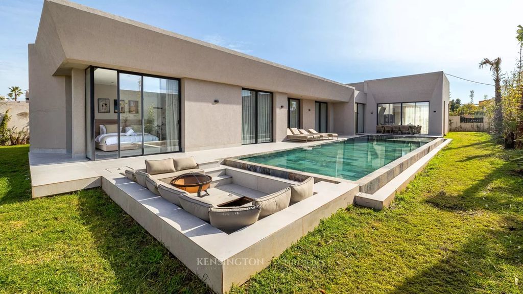 Property photo 1 of 45