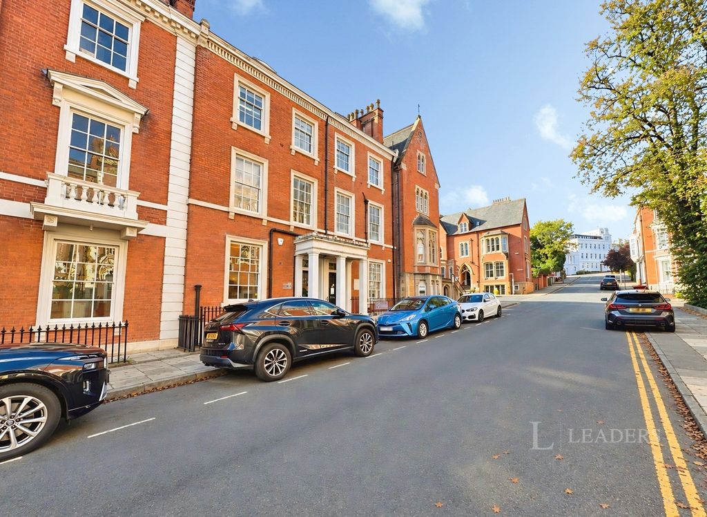 Property photo 1 of 9 Pbox-Img.Jpg