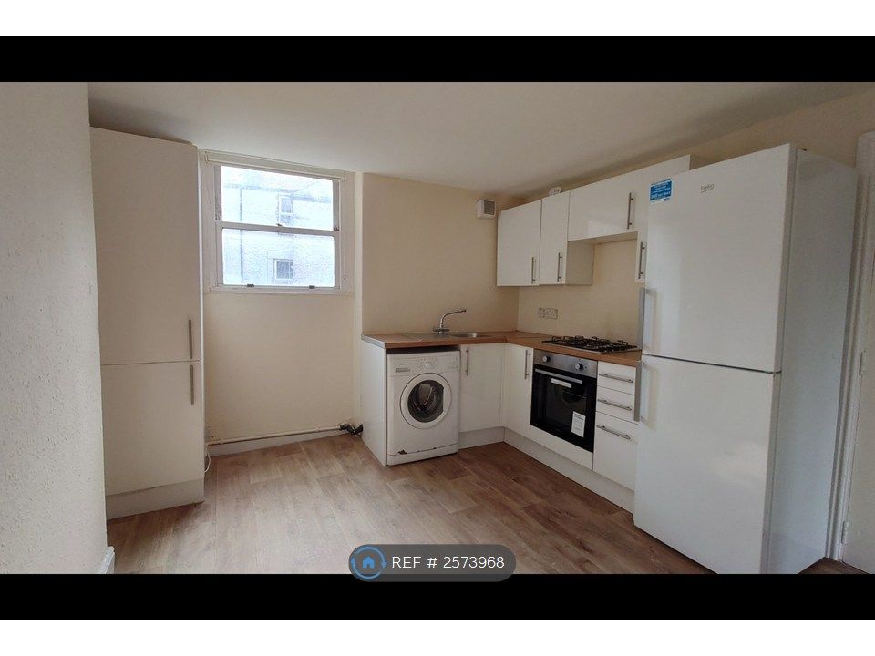 Property photo 2 of 10 Kitchen Diner