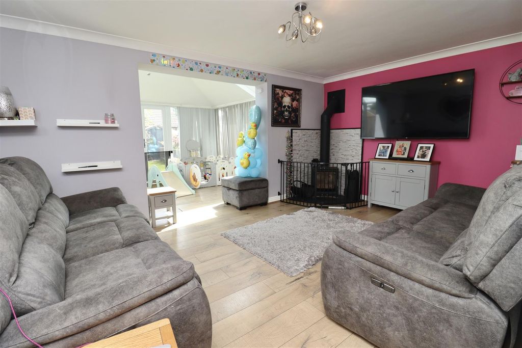 Property photo 2 of 18 Img_0161.Jpg
