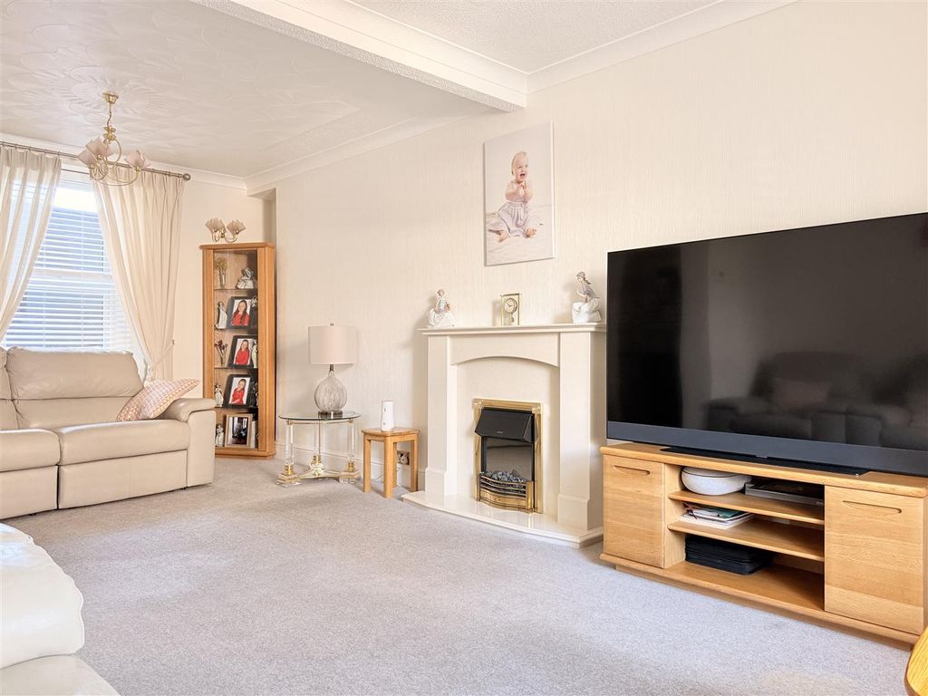 Property photo 3 of 29 Img_4993.Jpg