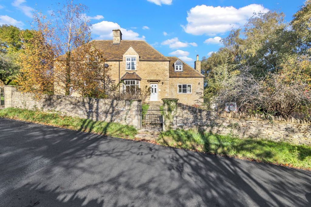 Property photo 1 of 12 Picture No. 57