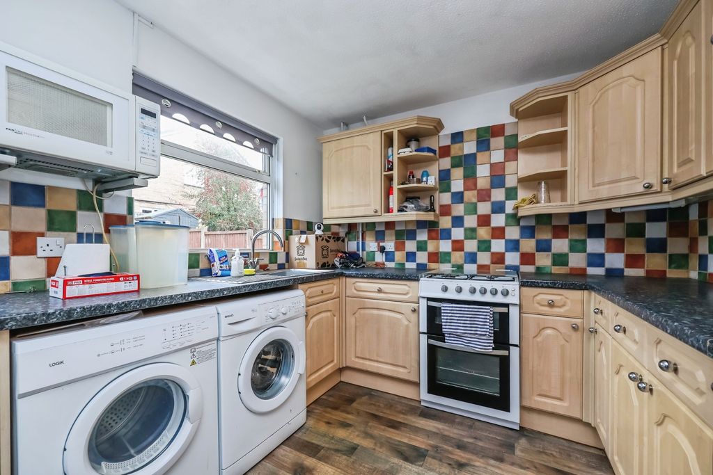 Property photo 3 of 15