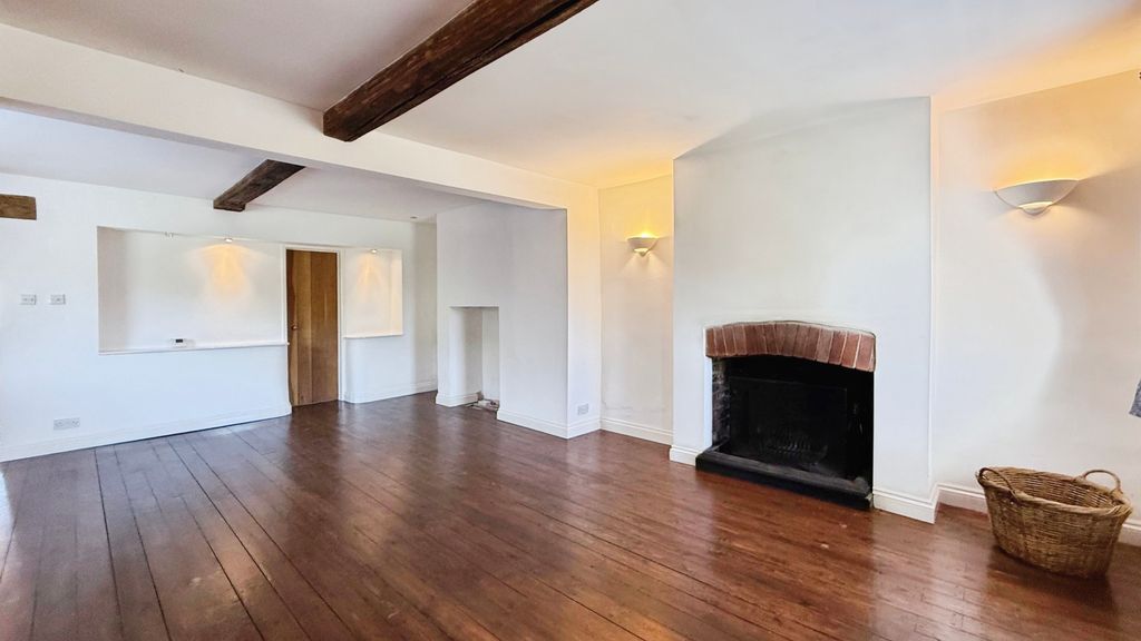 Property photo 3 of 17 Lounge/Dining Room