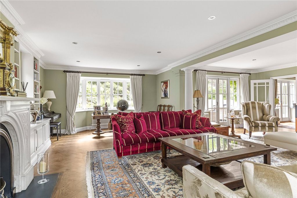 Property photo 2 of 15 Drawing Room