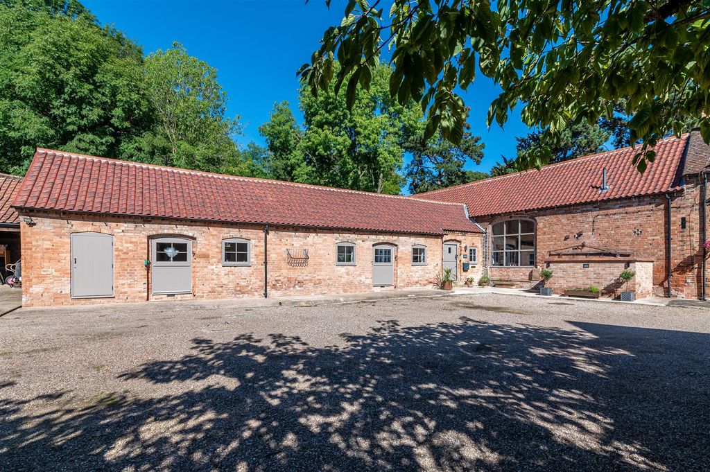 Property photo 1 of 35 Dsc_8818-Hdr.Jpg