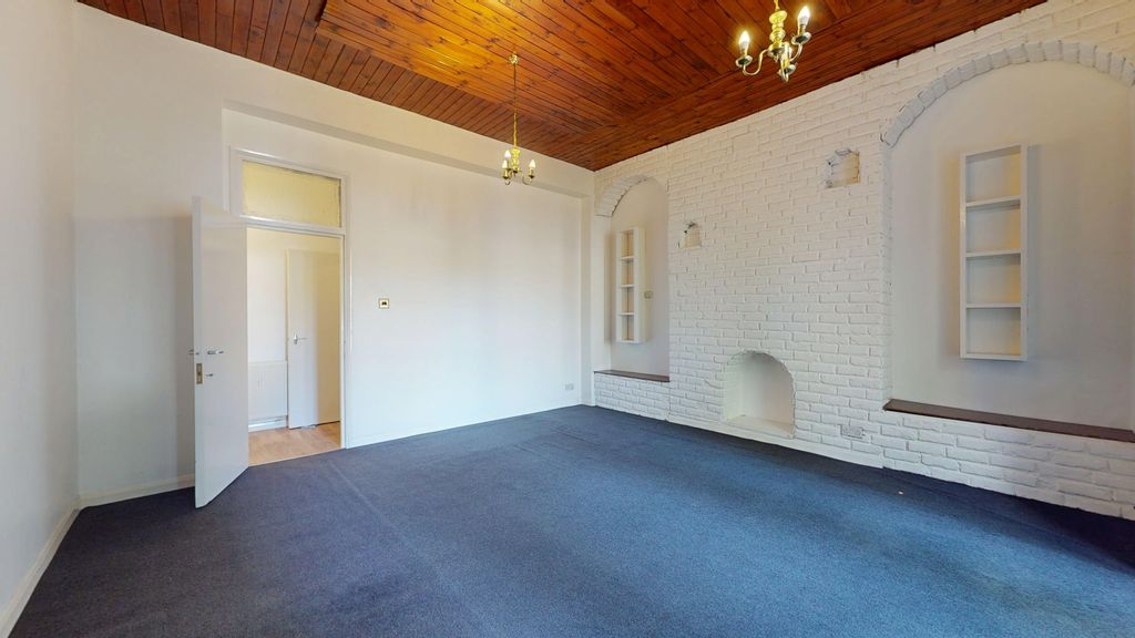 Property photo 3 of 20 Flat A, 215 Amhurst Road, Hackney, London, E8 2Bs