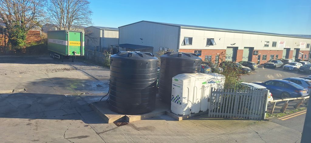 Property photo 3 of 7