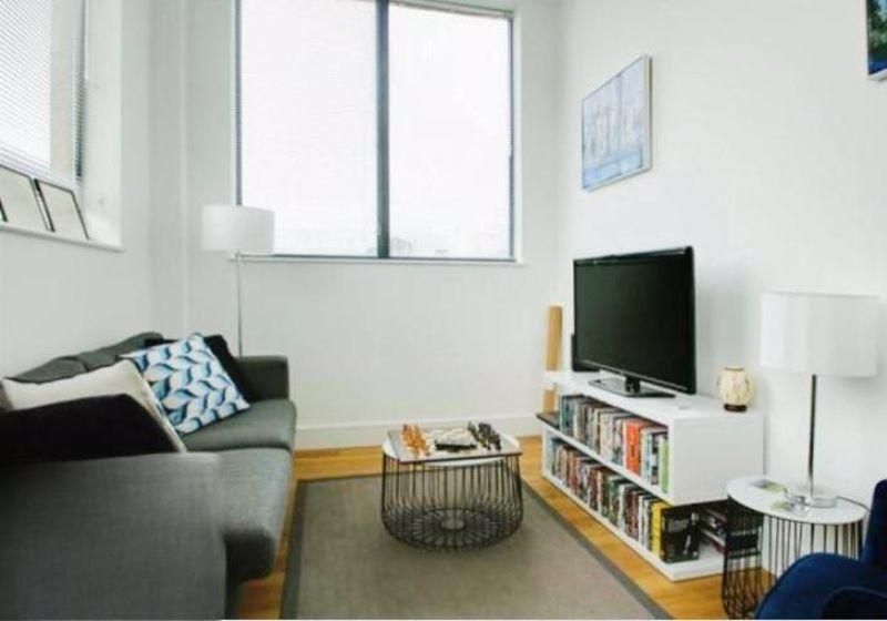 Property photo 3 of 9
