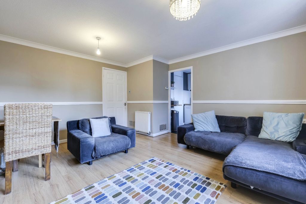 Property photo 3 of 10 Picture No. 02