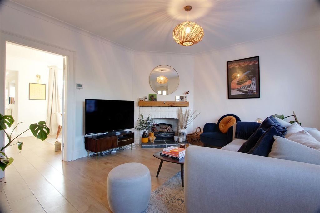 Property photo 2 of 15 Img_1796-Img_1798 l1.Jpg