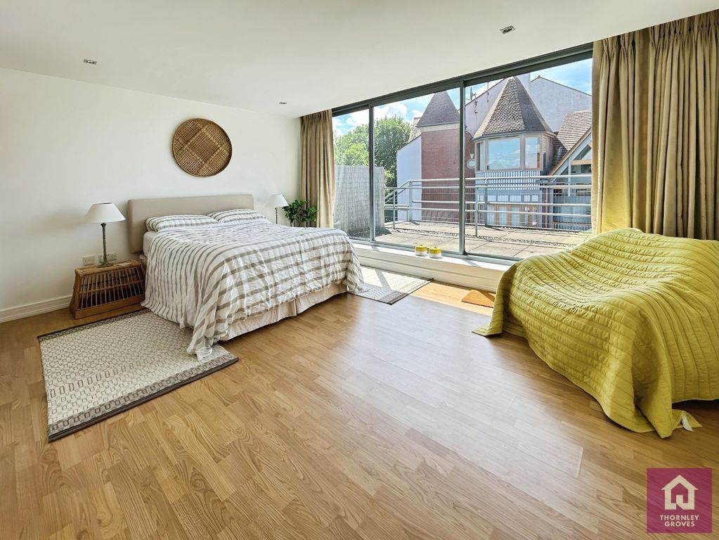 Additional image 6 of 3 bed flat for saleAlexander Court, Dee Lane, Chester, Cheshire CH3