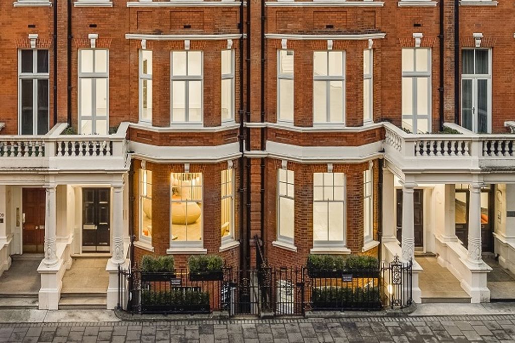 Property photo 1 of 6