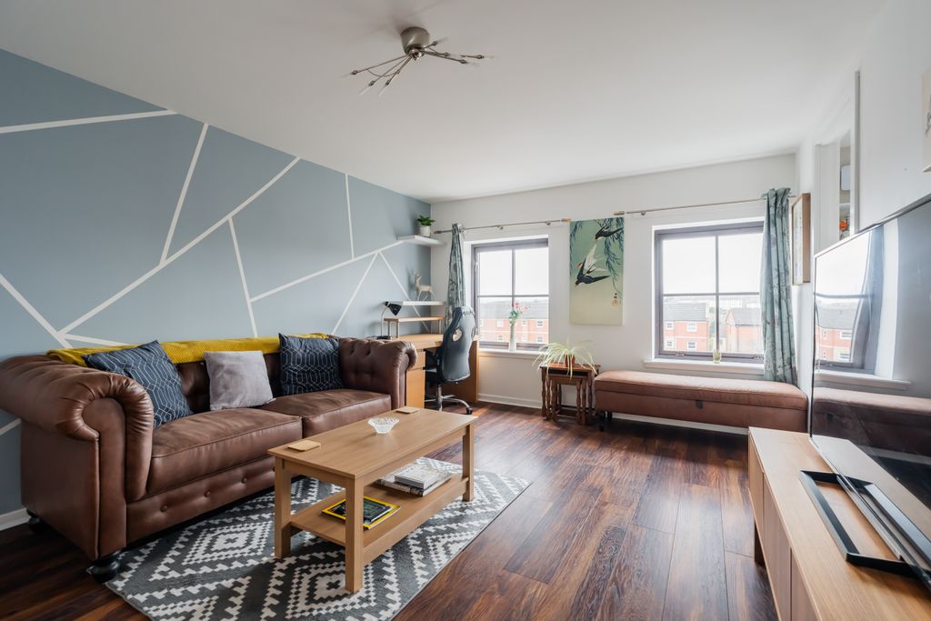 Property photo 2 of 16 Property Image 2