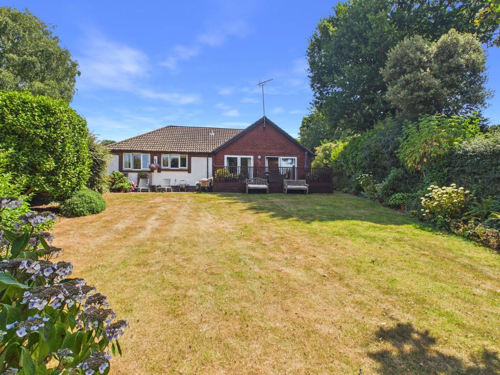 Property photo 1 of 18
