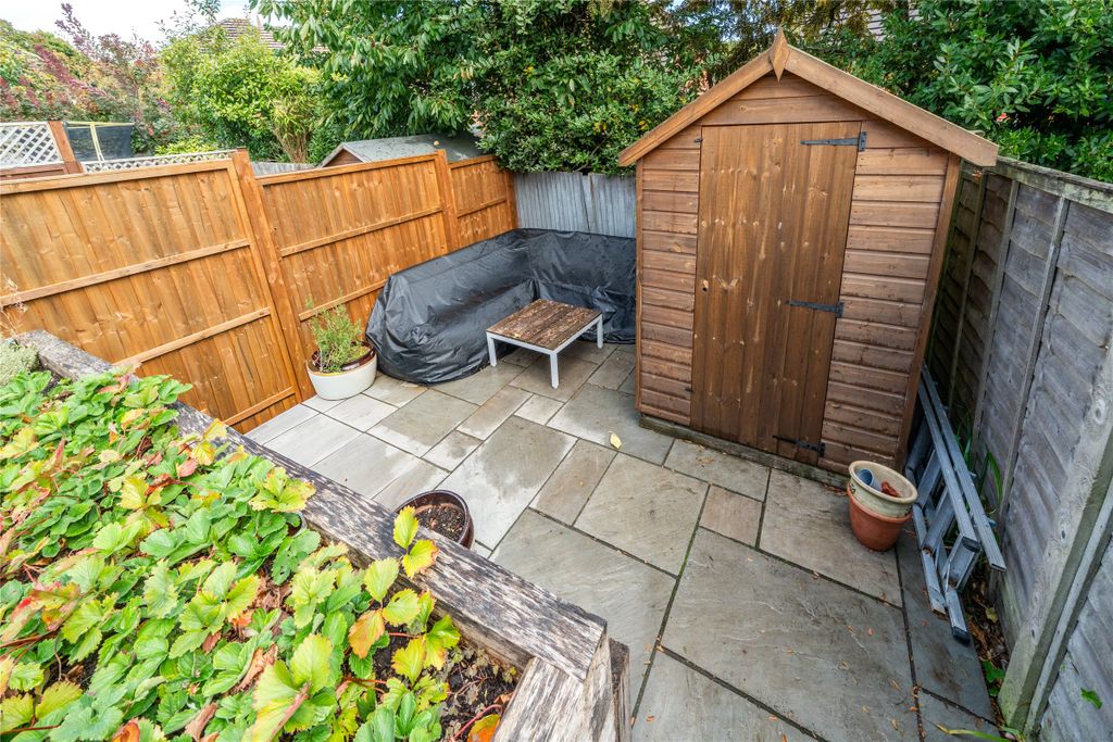 Property photo 1 of 16 Picture No. 28