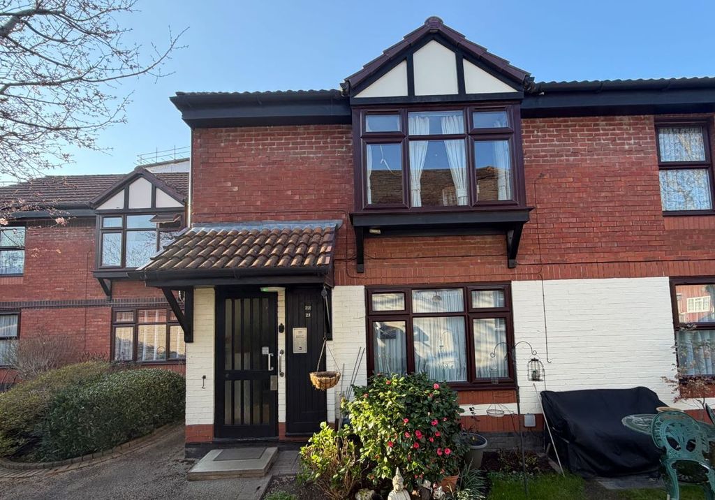 Property photo 1 of 6