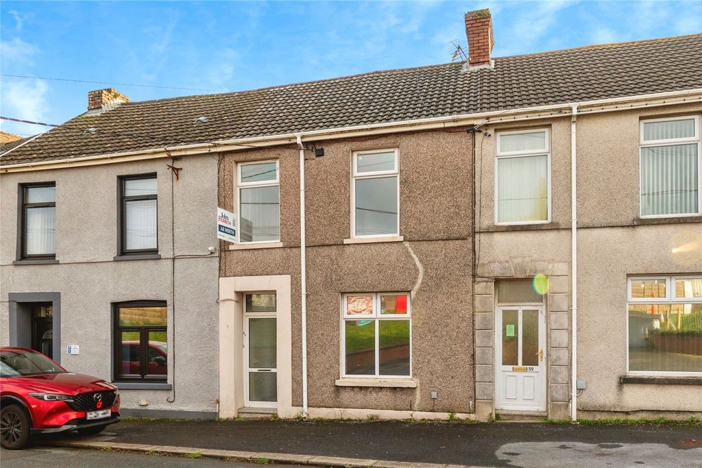 Property photo 1 of 24 Picture No. 05