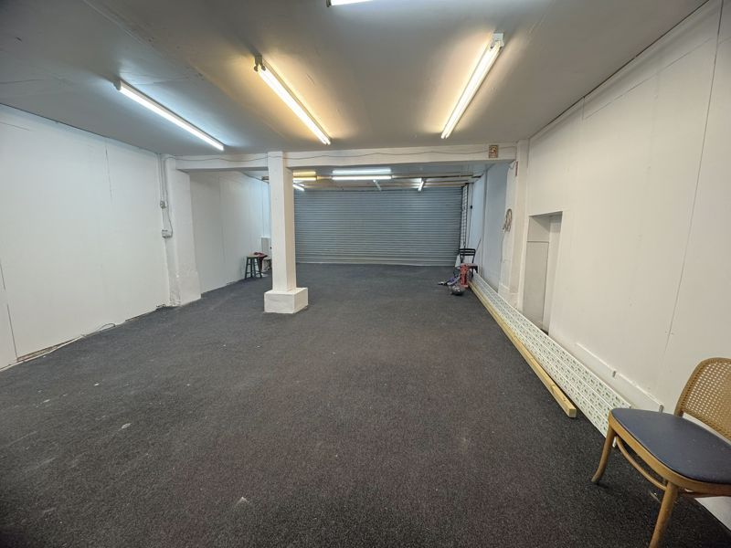 Property photo 2 of 5 Photo 4