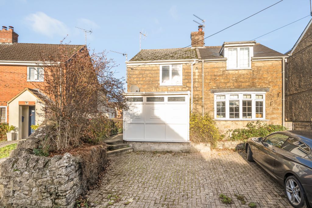 Property photo 1 of 13 137587920691dc4982Fac9