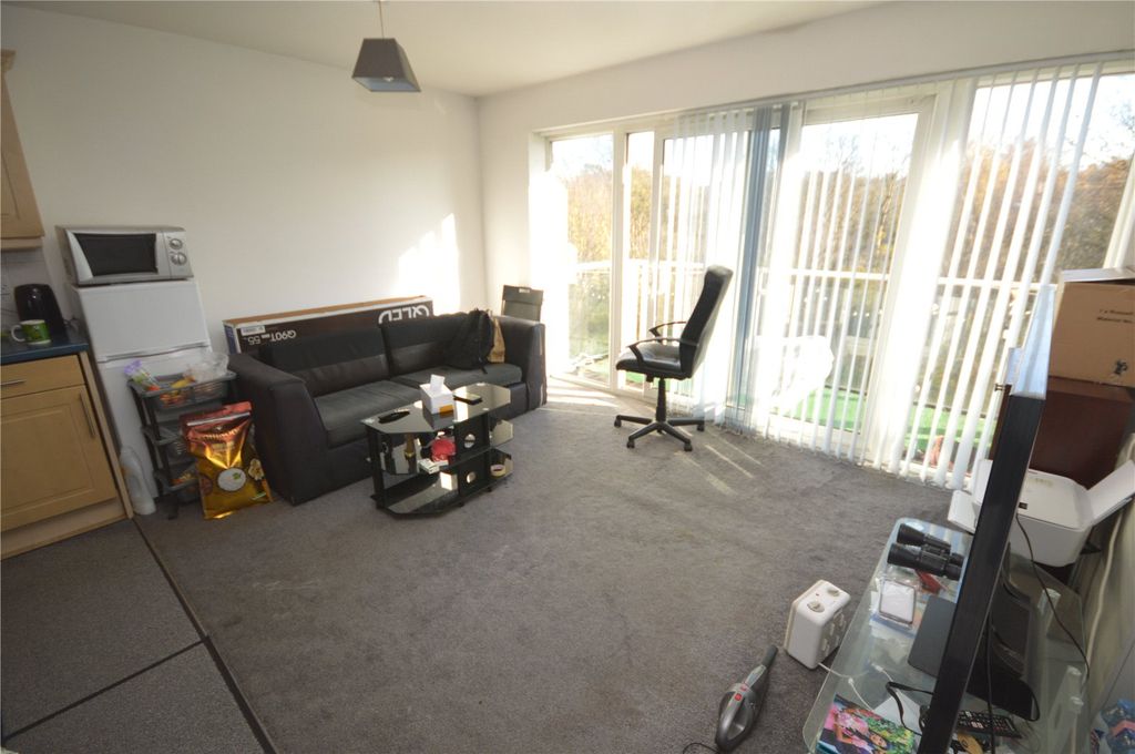 Property photo 3 of 6 Picture No. 05