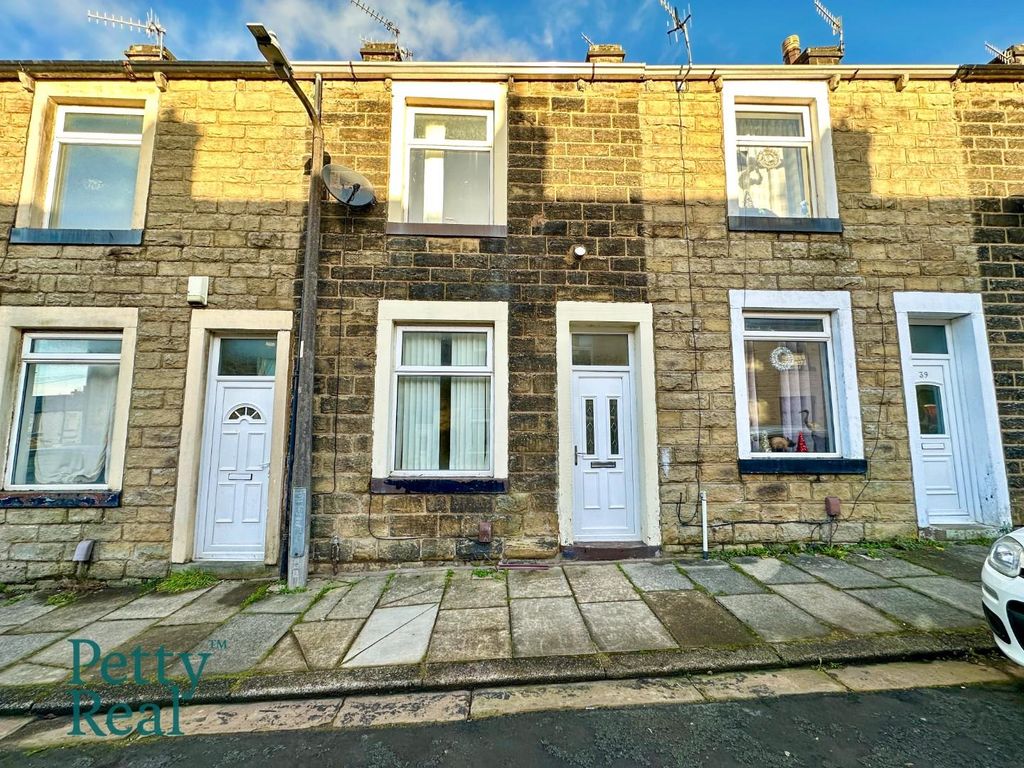 Property photo 2 of 9 375B7C3B-B361-4554-Ac0D-C625F6073073.Jpeg