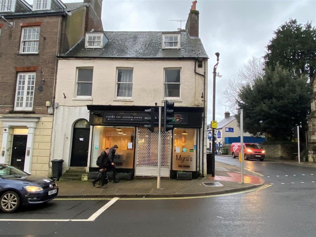 Property photo 2 of 11 Restaurant 3.Jpg