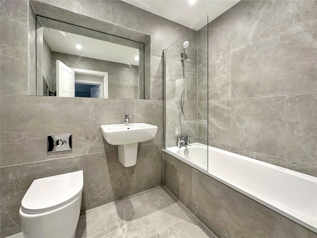 Property photo 3 of 10 Picture No. 07