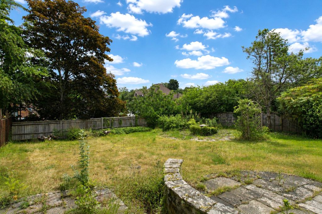Property photo 3 of 13 Picture No. 20