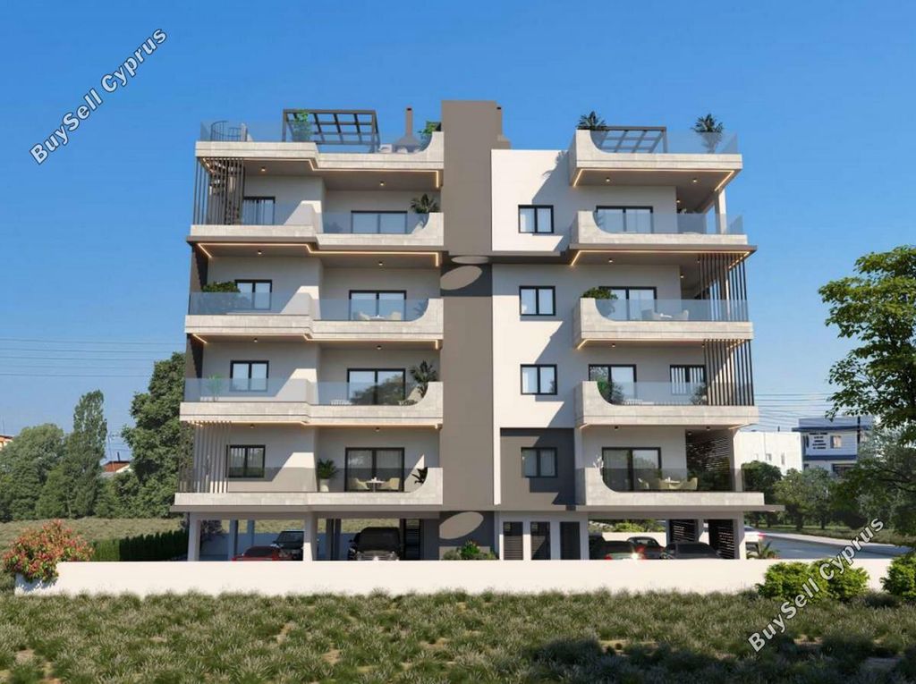 Property photo 1 of 28