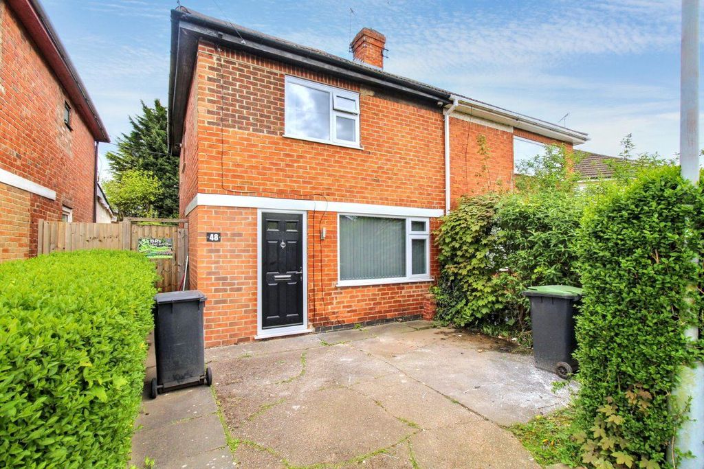 Property photo 1 of 12