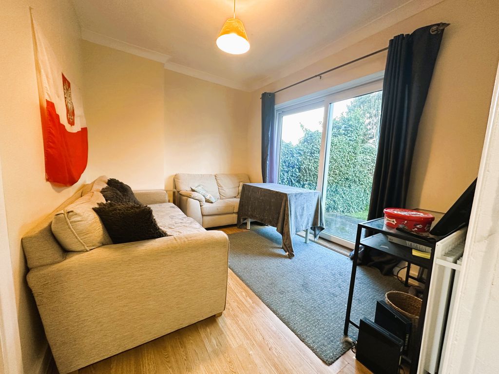 Property photo 2 of 12 Img_6428