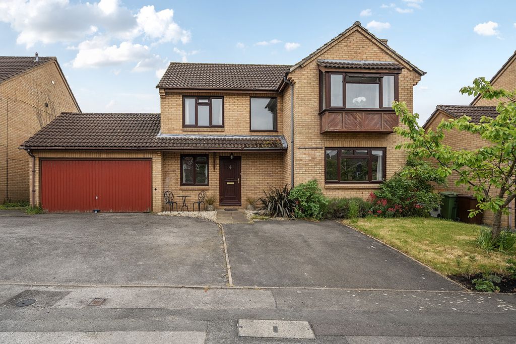 Property photo 1 of 19