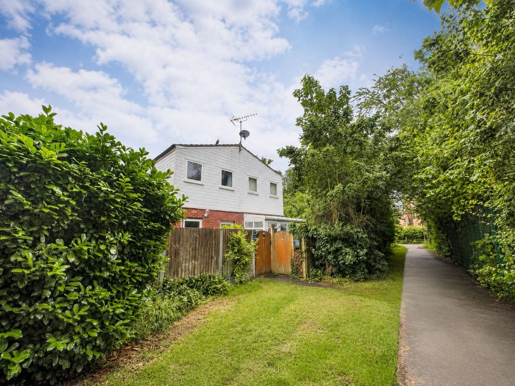 Property photo 1 of 3