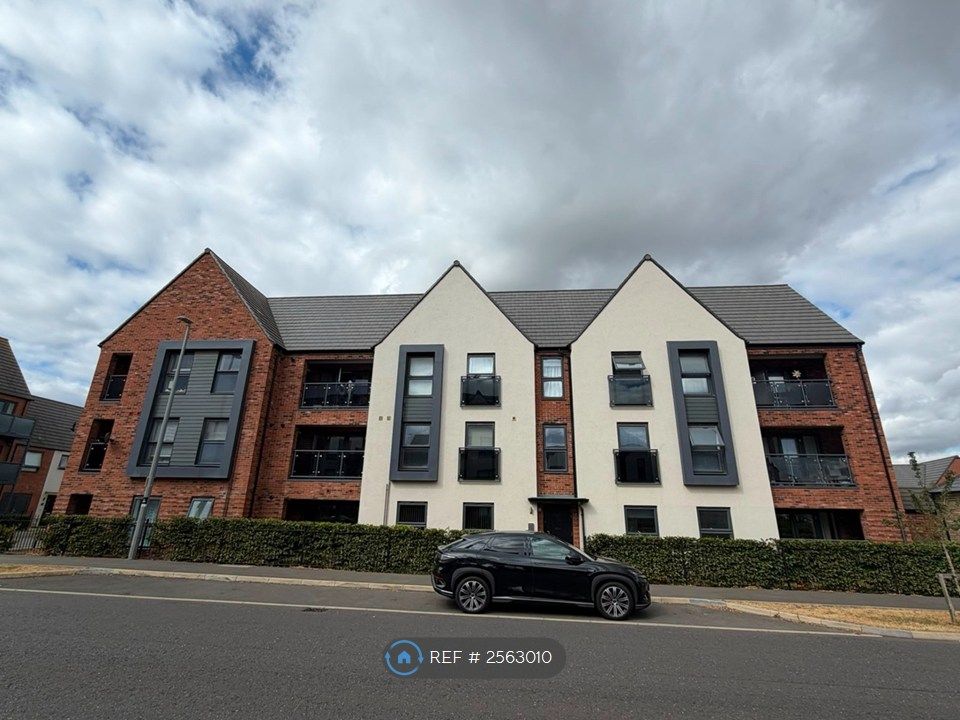 Property photo 3 of 11 Building