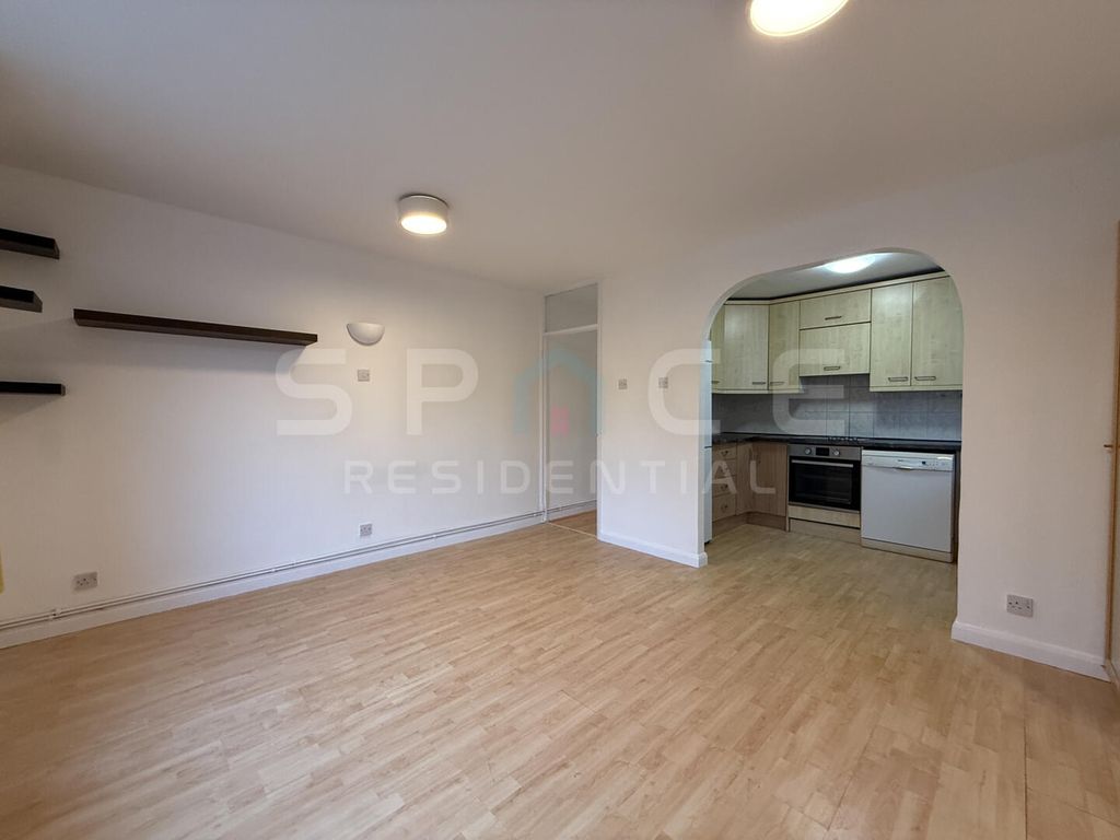 Property photo 2 of 15 Living Room